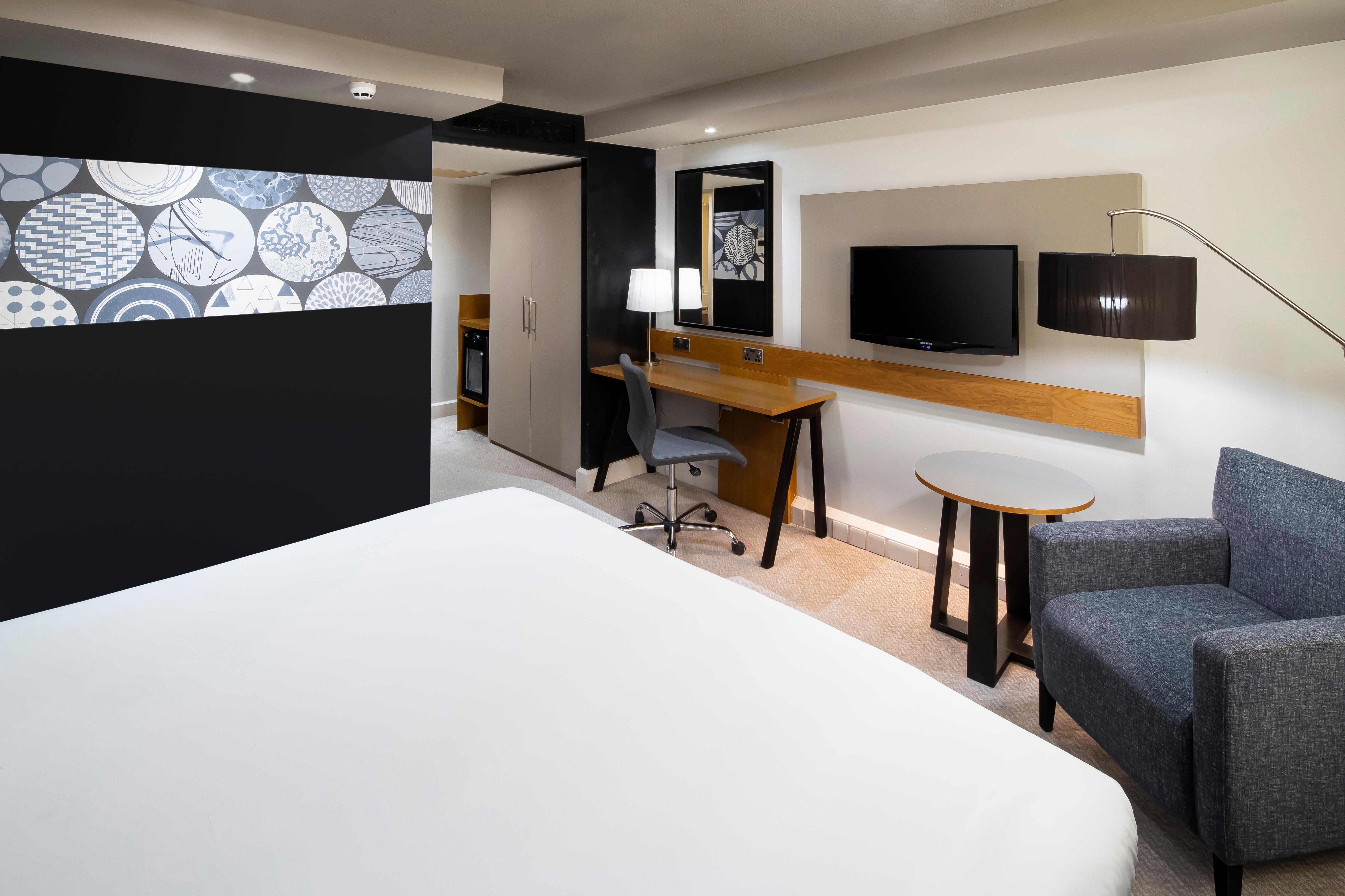 Crowne Plaza Harrogate By Ihg Hotel Bagian luar foto