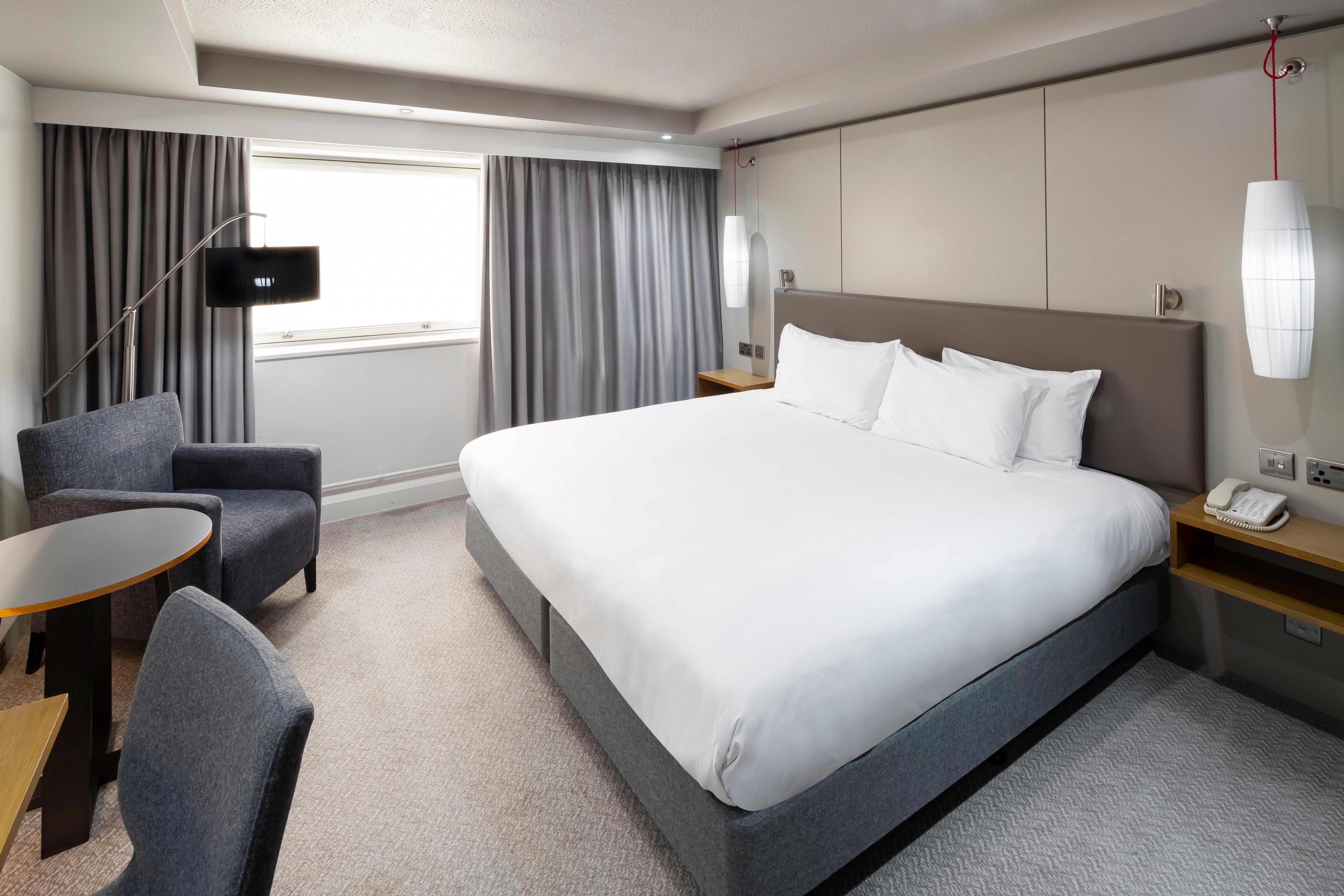 Crowne Plaza Harrogate By Ihg Hotel Bagian luar foto