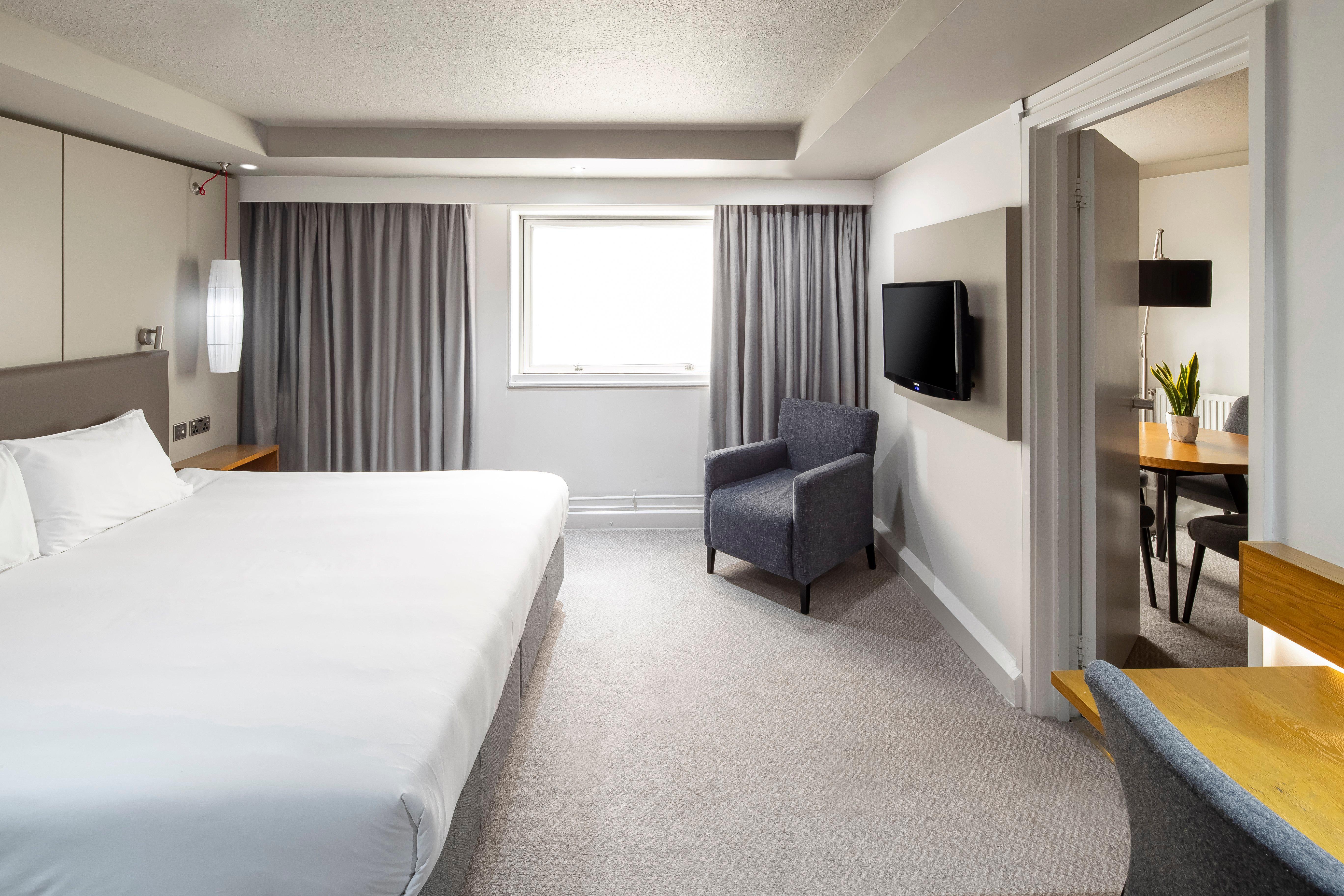 Crowne Plaza Harrogate By Ihg Hotel Bagian luar foto