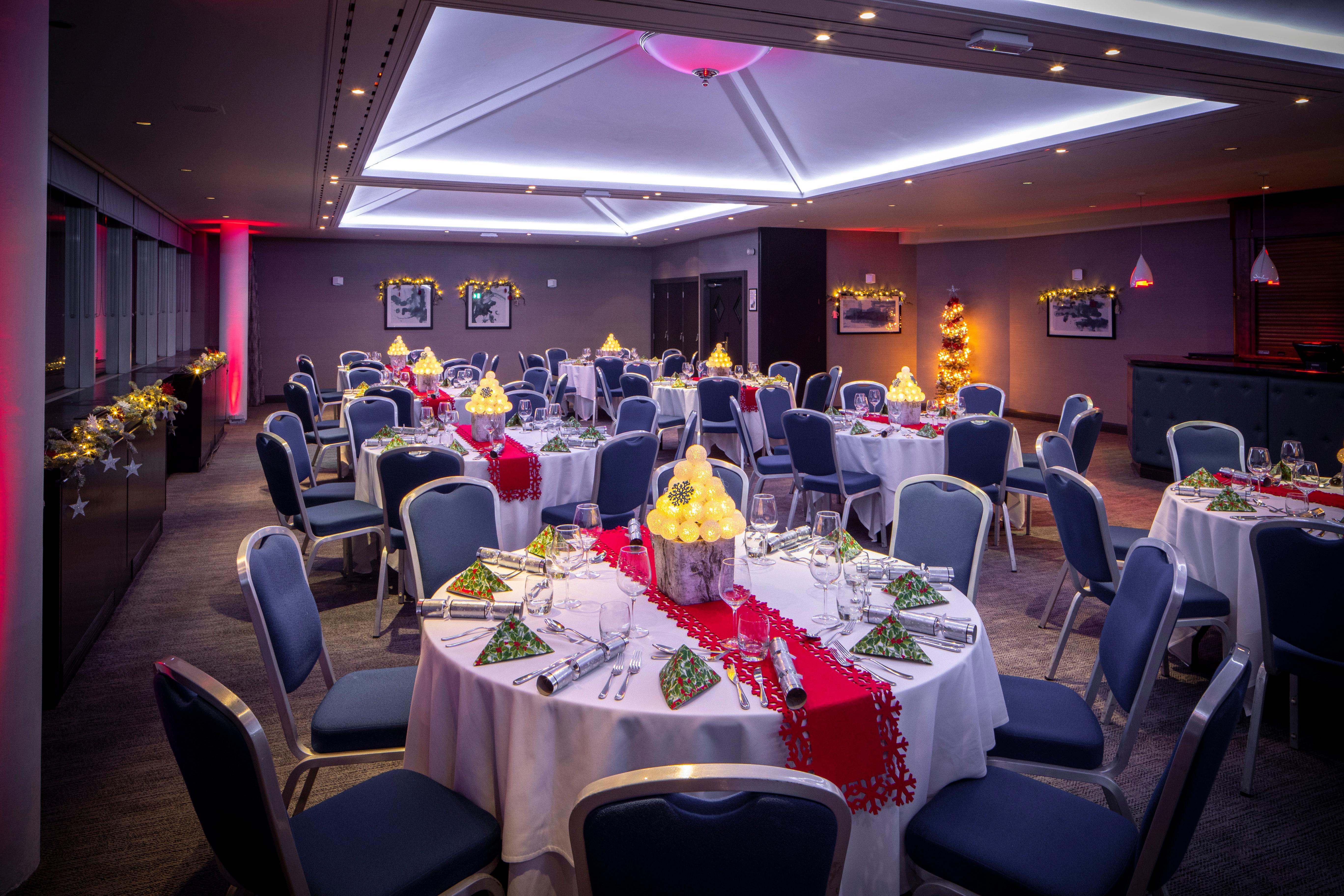 Crowne Plaza Harrogate By Ihg Hotel Bagian luar foto