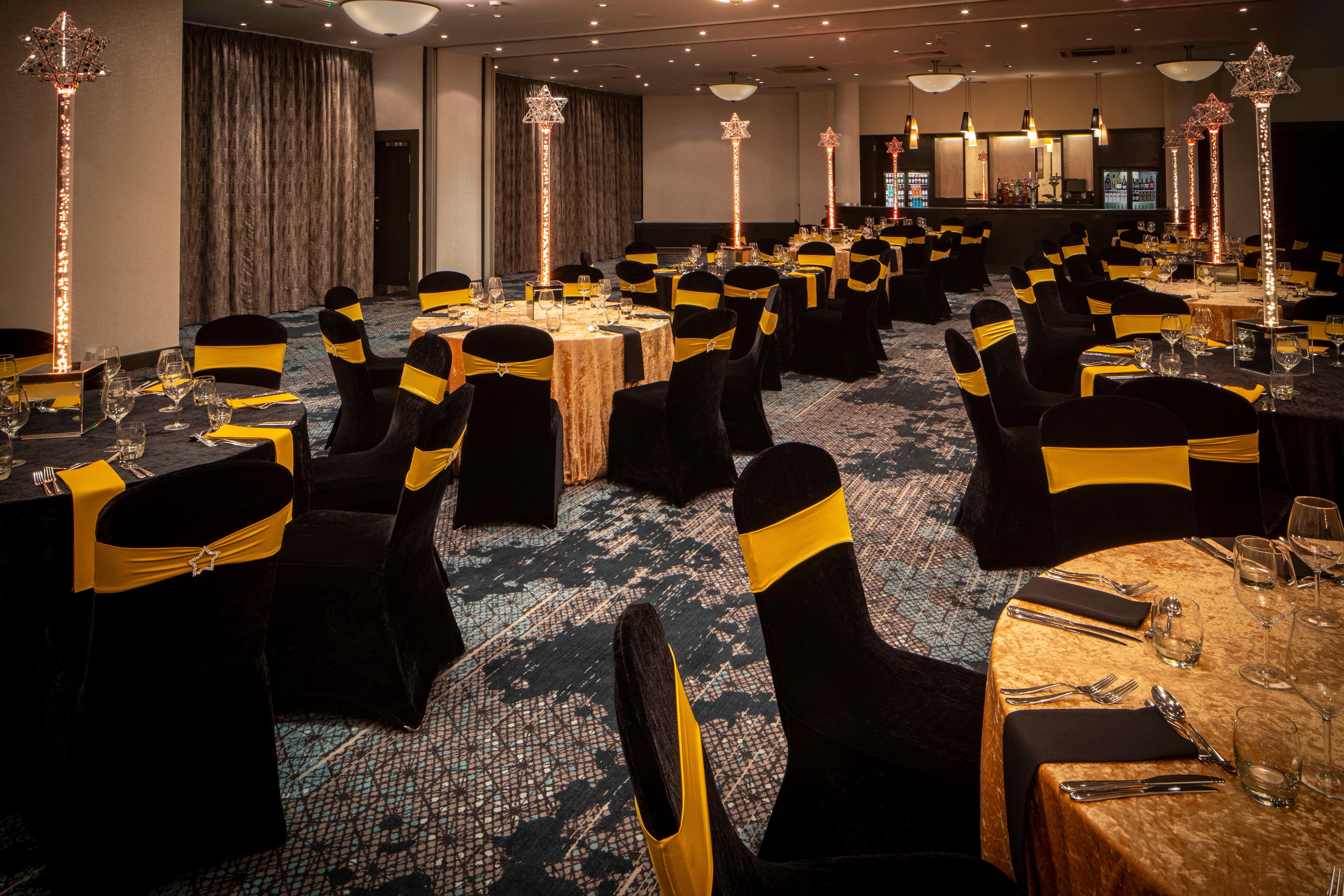 Crowne Plaza Harrogate By Ihg Hotel Bagian luar foto