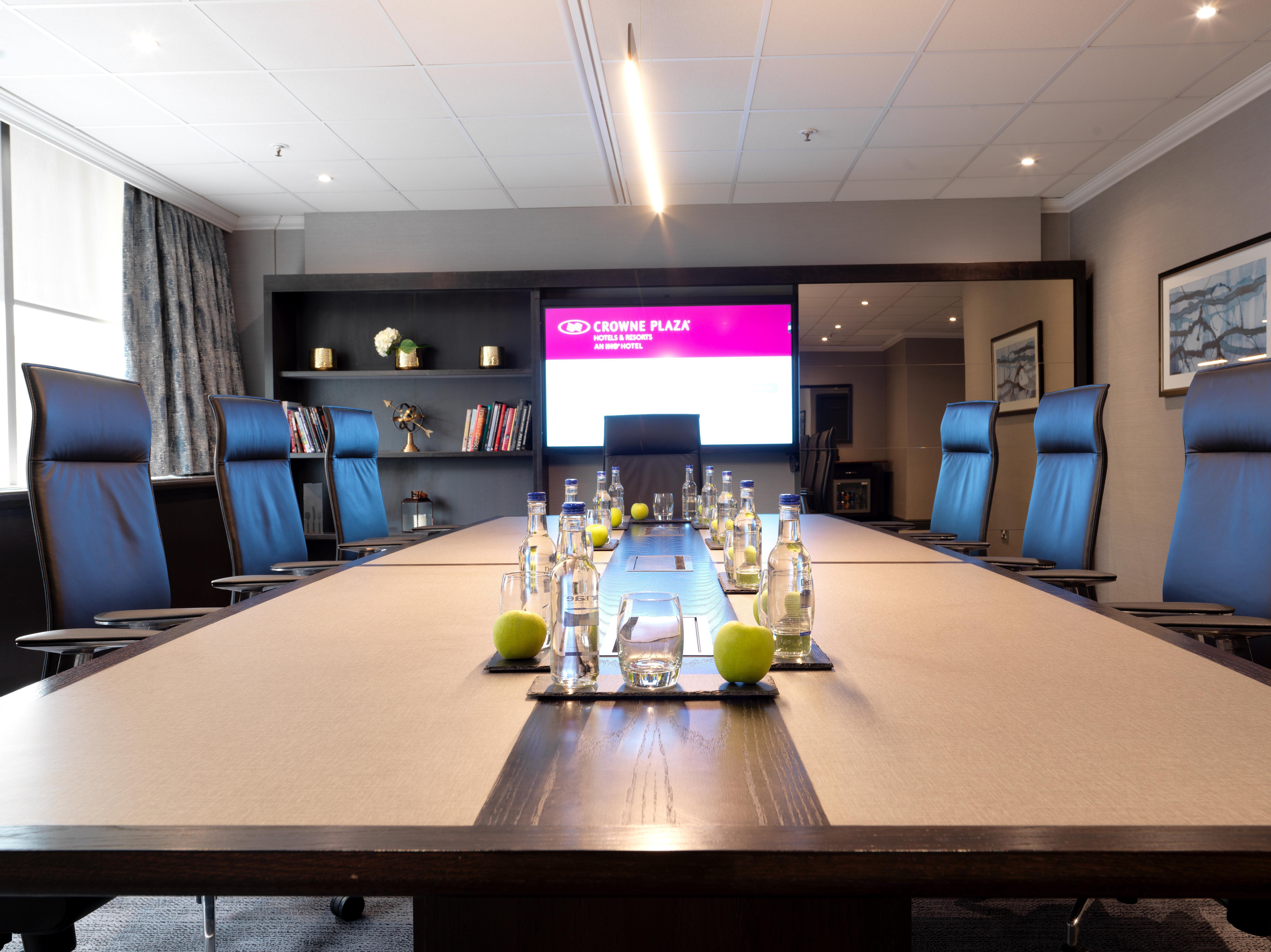 Crowne Plaza Harrogate By Ihg Hotel Bagian luar foto