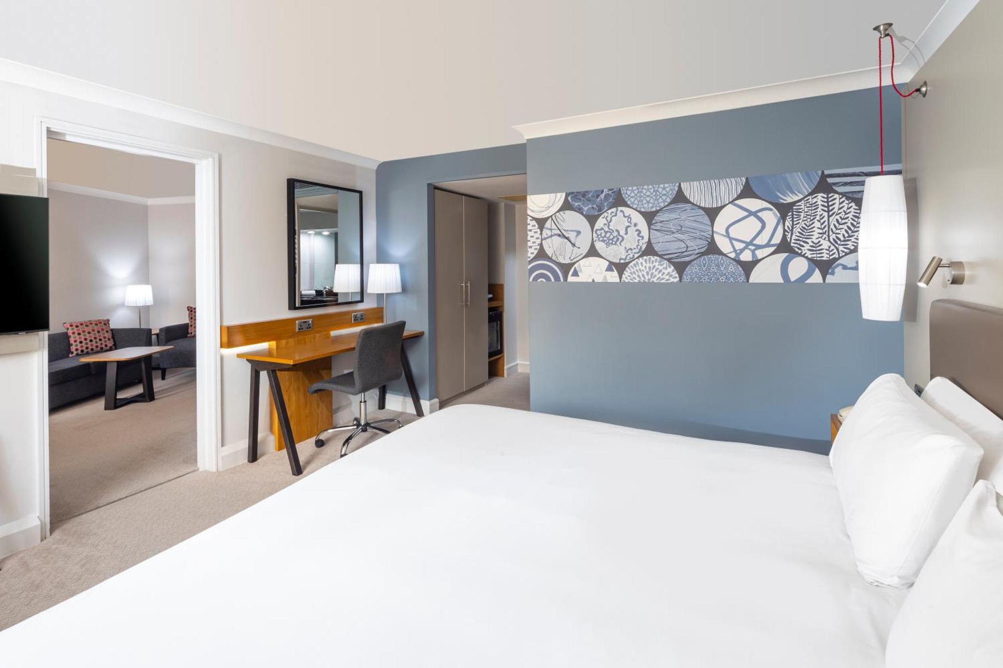 Crowne Plaza Harrogate By Ihg Hotel Bagian luar foto